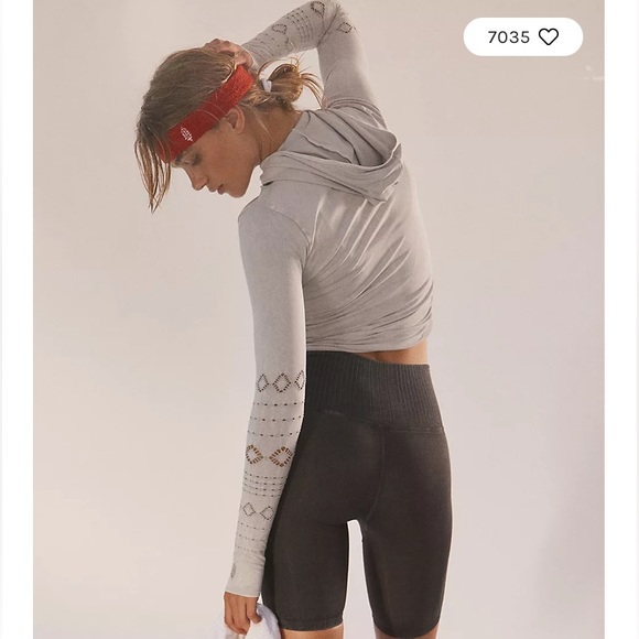 FP Movement Good Karma Hoodie in Tropical Cabana. Size XS/S. - Picture 7 of 9